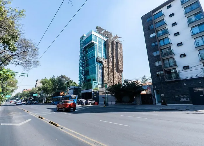 Apartamento Skyline Loft - Modern Comfort, Stunning Views *