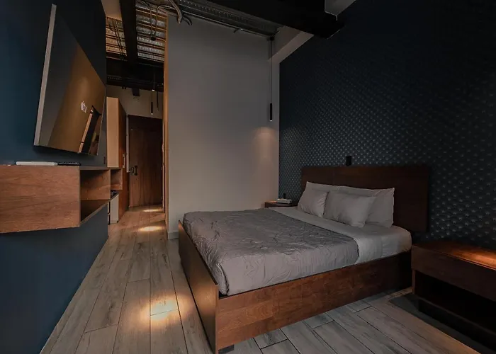 Skyline Loft - Modern Comfort, Stunning Views Apartamento *