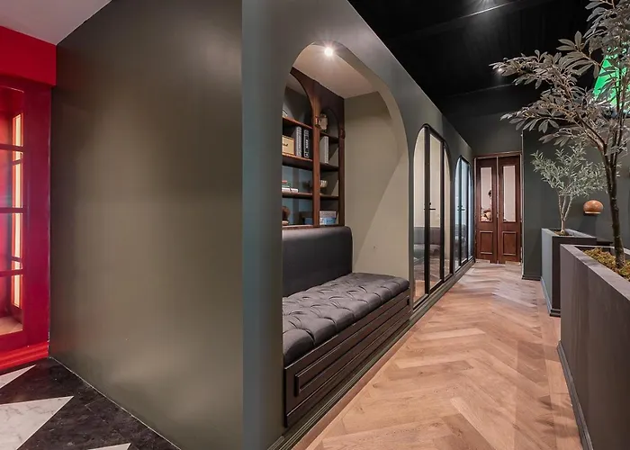 Skyline Loft - Modern Comfort, Stunning Views Apartamento *