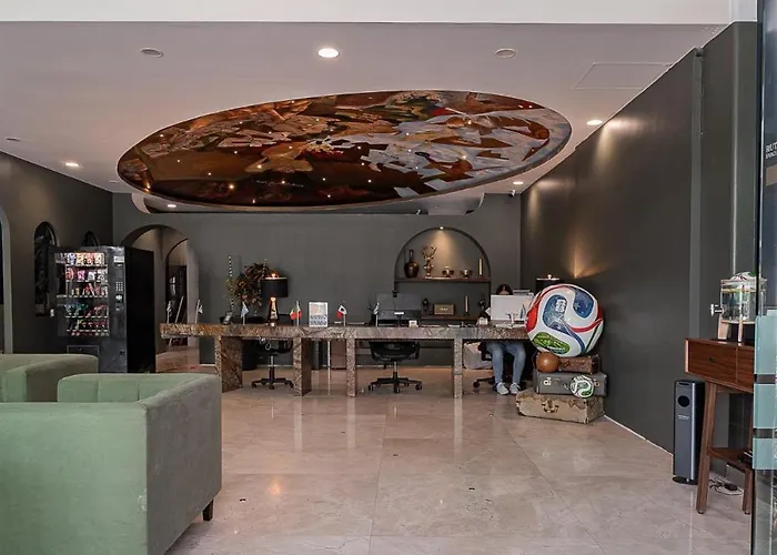 Skyline Loft - Modern Comfort, Stunning Views